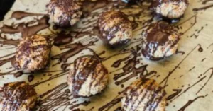Nutritious Coconut Chocolate Macaroons