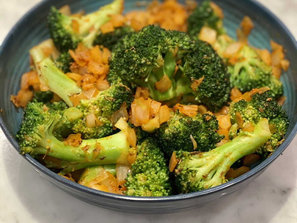 Sautéed Broccoli and Onion