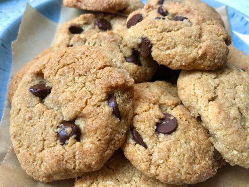 Paleo Chocolate Chip Cookies
