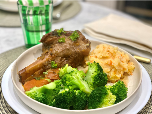 Slow Cooker Lamb Shanks
