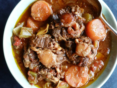 Slow Cooker Oxtail and Vegetables