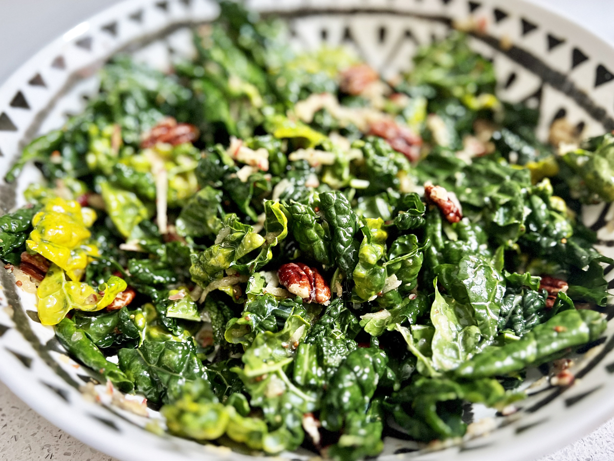 Kale, Apple and Pecan Salad