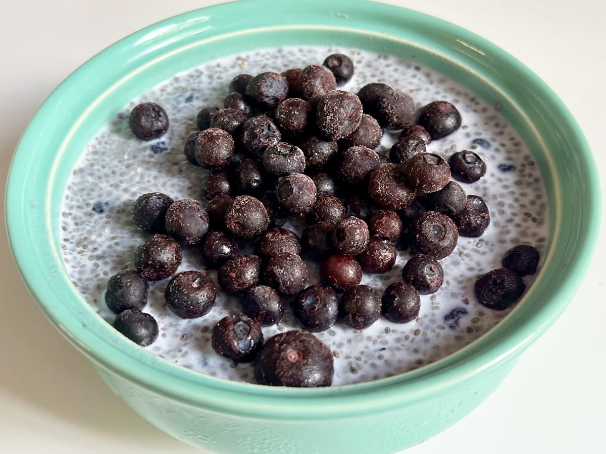 Overnight Protein Chia Seeds with Berries