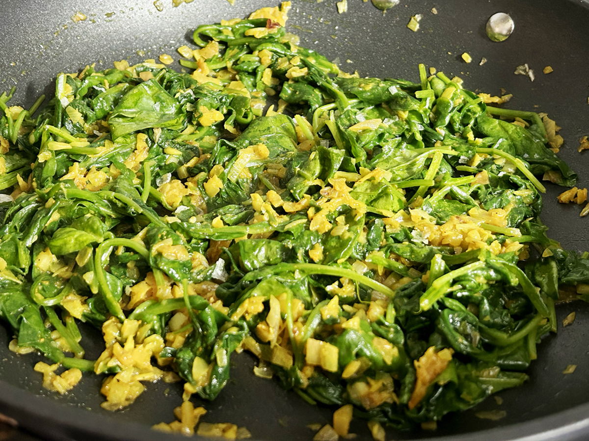 Turmeric Spinach