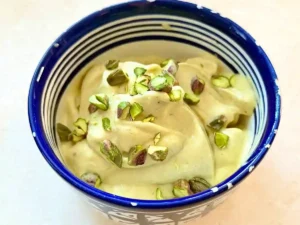 Persian-saffron-ice-cream_compressed