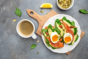 How Many Eggs Should You Eat a Day to Lose Weight