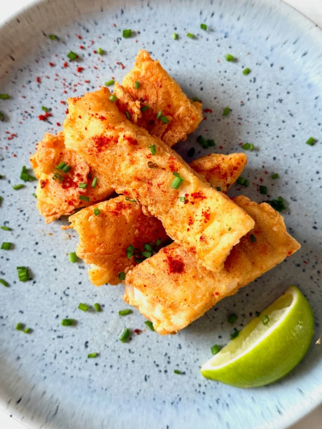 DROPPING TOMORROW on Eatburnsleep.com 🎉 Who doesn’t like freshly made FISH GOUJONS? 🍤🥗 I have created this GUILT-FREE recipe and it is #glutenfree #dairyfree and perfect on the Eat Burn Sleep #antiinflammation lifestyle 💯

It will go live at 8am UK time tomorrow on https://eatburnsleep.com/gut-health-recipes/ for all our members 🙌🏼